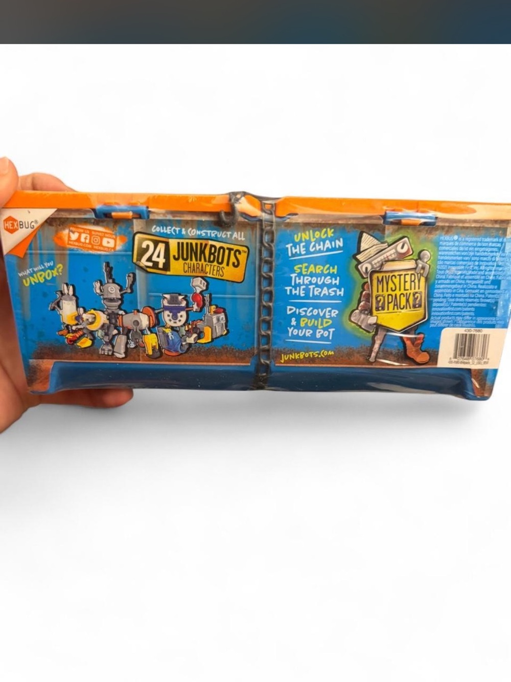 Junkbots Mystery Pack Kids Toy - Blue and Orange Collector Case - Picture 3 of 6